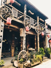 20040