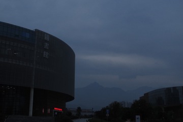 E8B03BE8-3462-4F08-83FB-D79C4C8A1129/L0/001