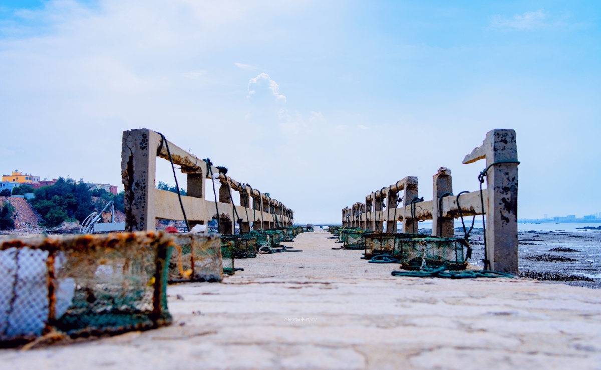 厦门小嶝岛蓝色的海洋蓝色的天空