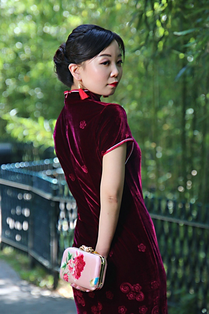 旗袍女一摄于北京紫竹院公园