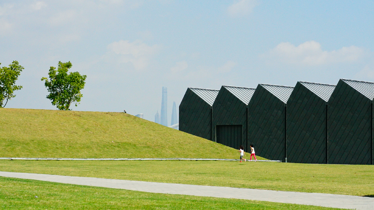 龙腾大道上的美术馆