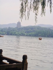FEE83D1E-6AD0-40FA-BA54-7B6D3C766E29/L0/001