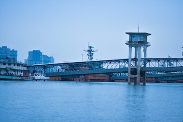 2464594