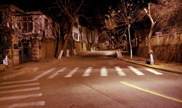 莱芜二路与大学路交界口