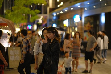 67846EE3-79CE-4D40-8D14-500D95533315/L0/001