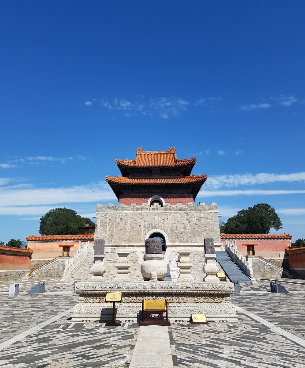 崇陵明楼座落于河北易县清西陵景区的光绪祟陵的明楼也是古代最后一座