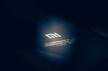 259900