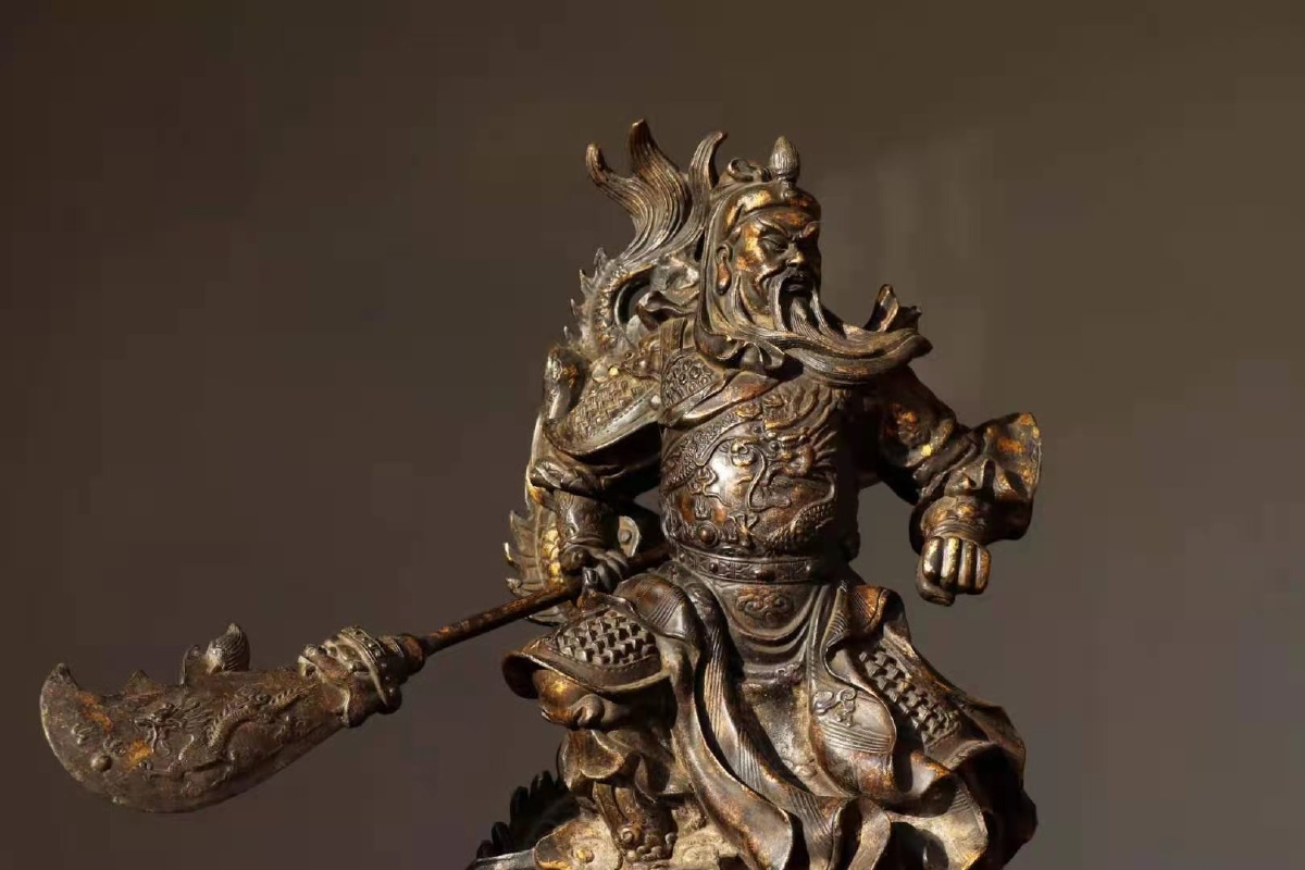 义薄云天61祥龙关公关公手持青龙偃月刀祥龙围绕威武霸气整器精铜