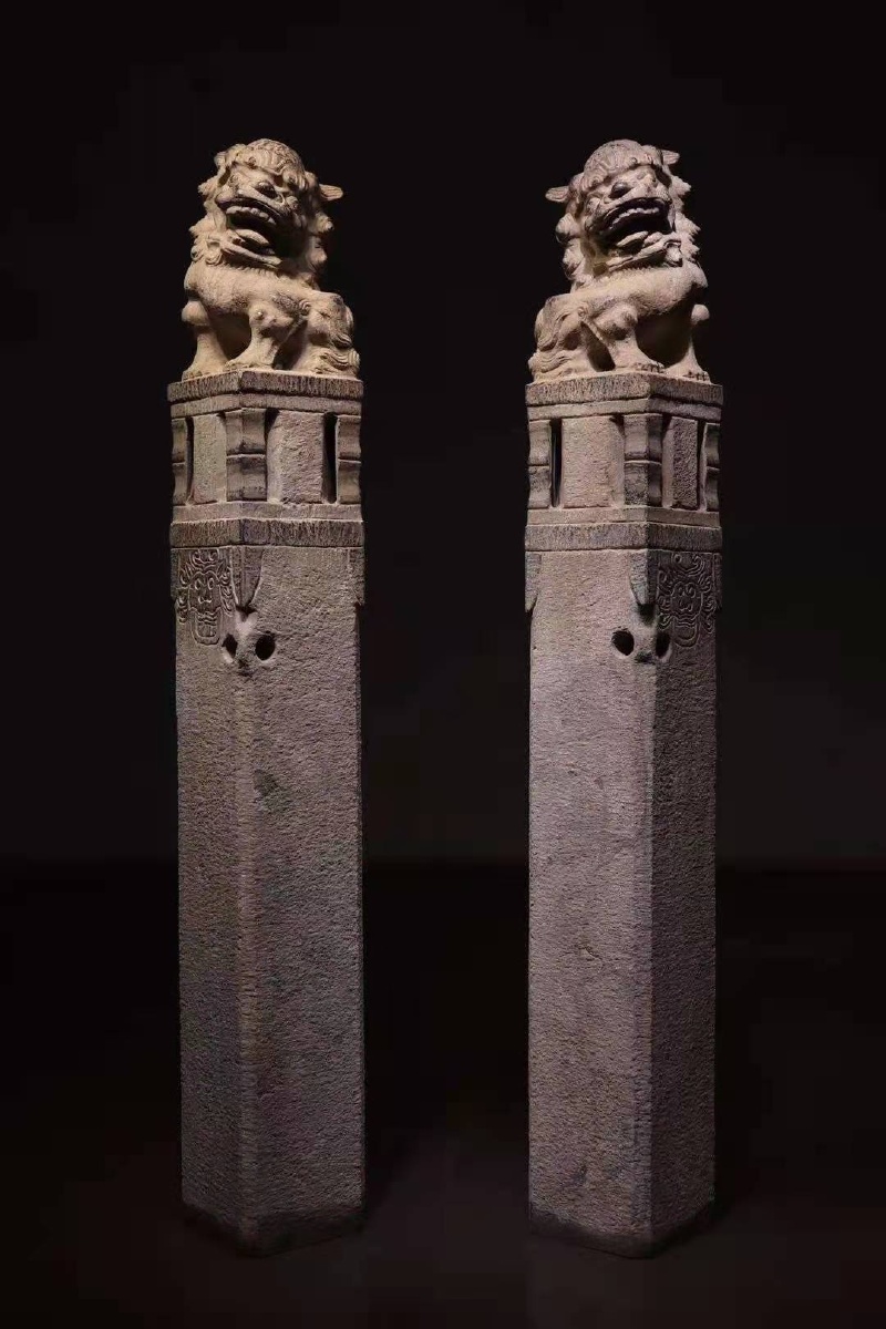 清代～喜狮拴马桩,狮子神韵十足 张口咆哮 威猛霸气 整体雕刻十分精致