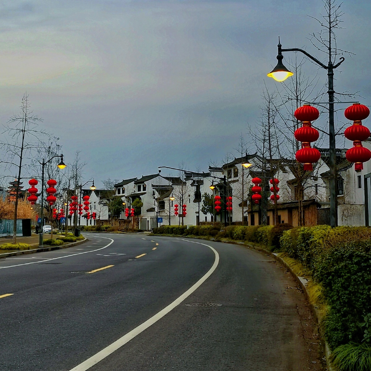 夜幕下的文渊狮城拍摄于千岛湖姜家镇