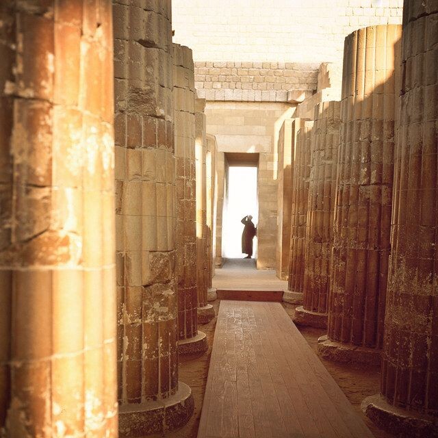守望者<br />
光的尽头是另一个时空。Rolleiflex 2.8e kodak e100vs