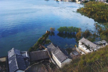 1928