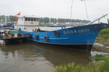 92617