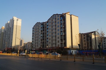 18109