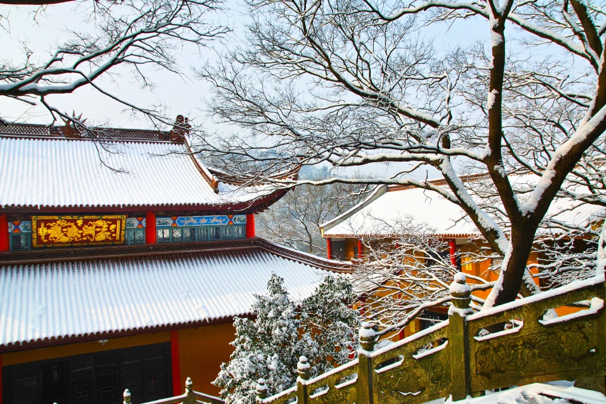 雪中寺院北仑