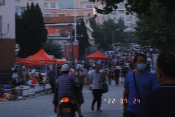 DA5435C4-2003-487C-8D4C-E930B30E60FB/L0/001