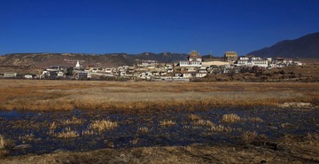松贊林寺全景