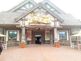 135