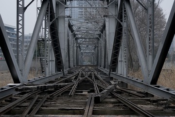 79518