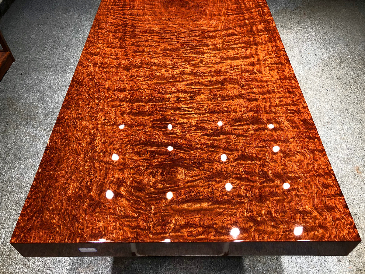 精品水波鬼脸纹巴花实木大板全方尺寸规格17093102