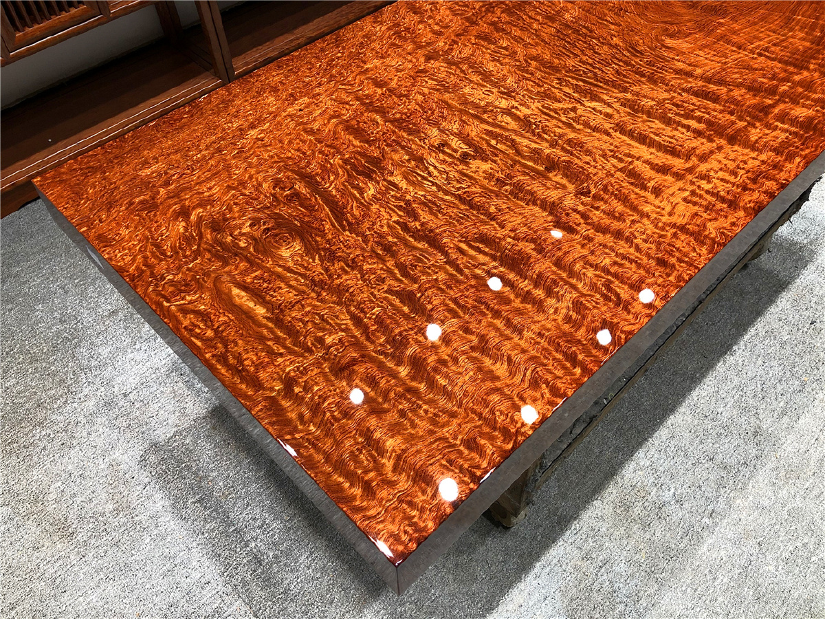 精品水波鬼脸纹巴花实木大板全方尺寸规格17093102