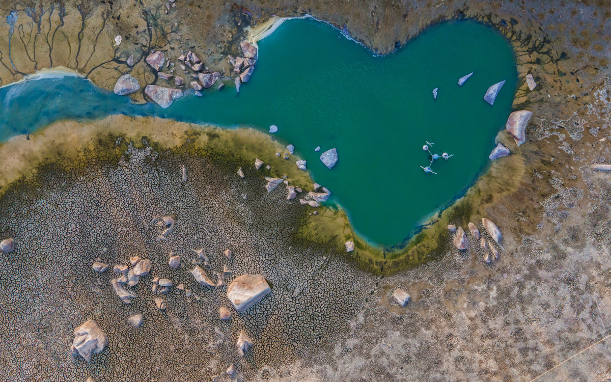 爱心湖