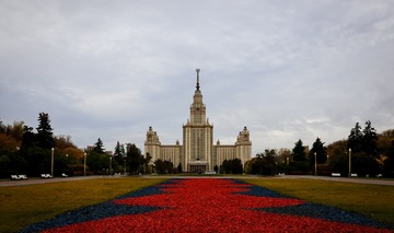 2003369