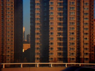 199157