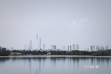 1291E657-C1E6-47DD-B5A3-3A43AF85AD96/L0/001