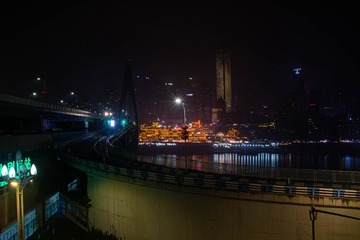 643041