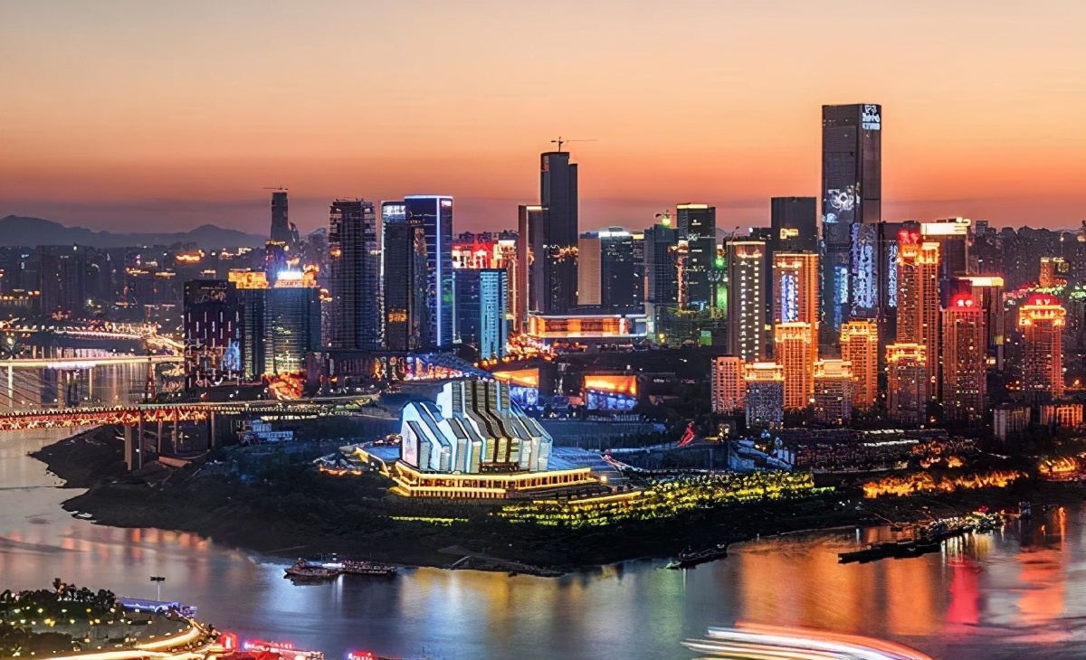 重庆市,不仅是一座繁华都市,也付带着绿水青山