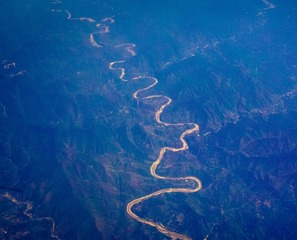 C2919242-0E25-4B26-9786-773617743CB9/L0/001