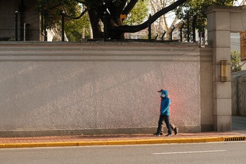 8EE868A8-BFE6-4A4E-A01E-8BEA728C8E00/L0/001