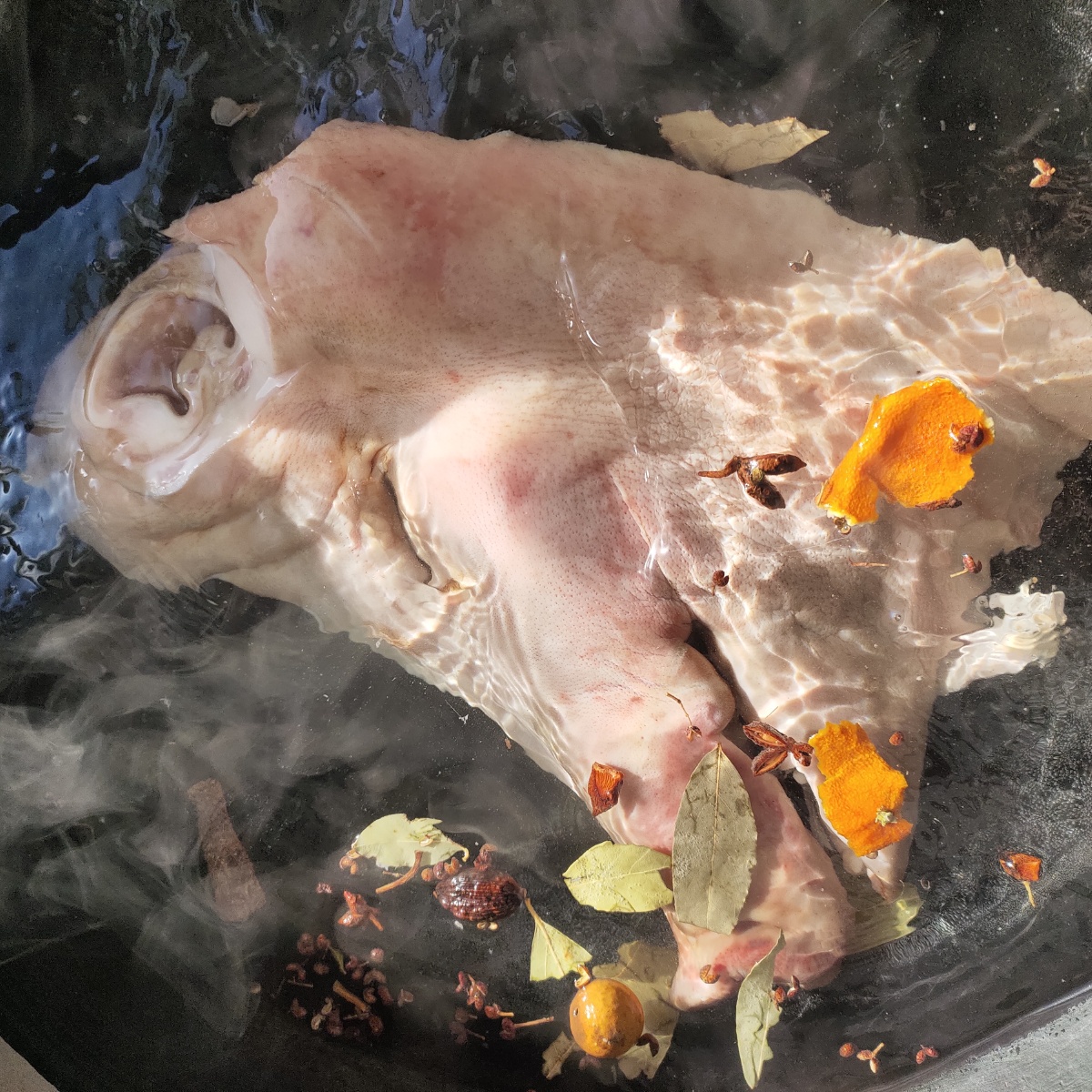 新年美食,炖,猪头,奶奶家的味道,农村铁锅炖