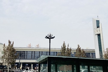001