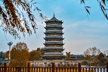 1540341