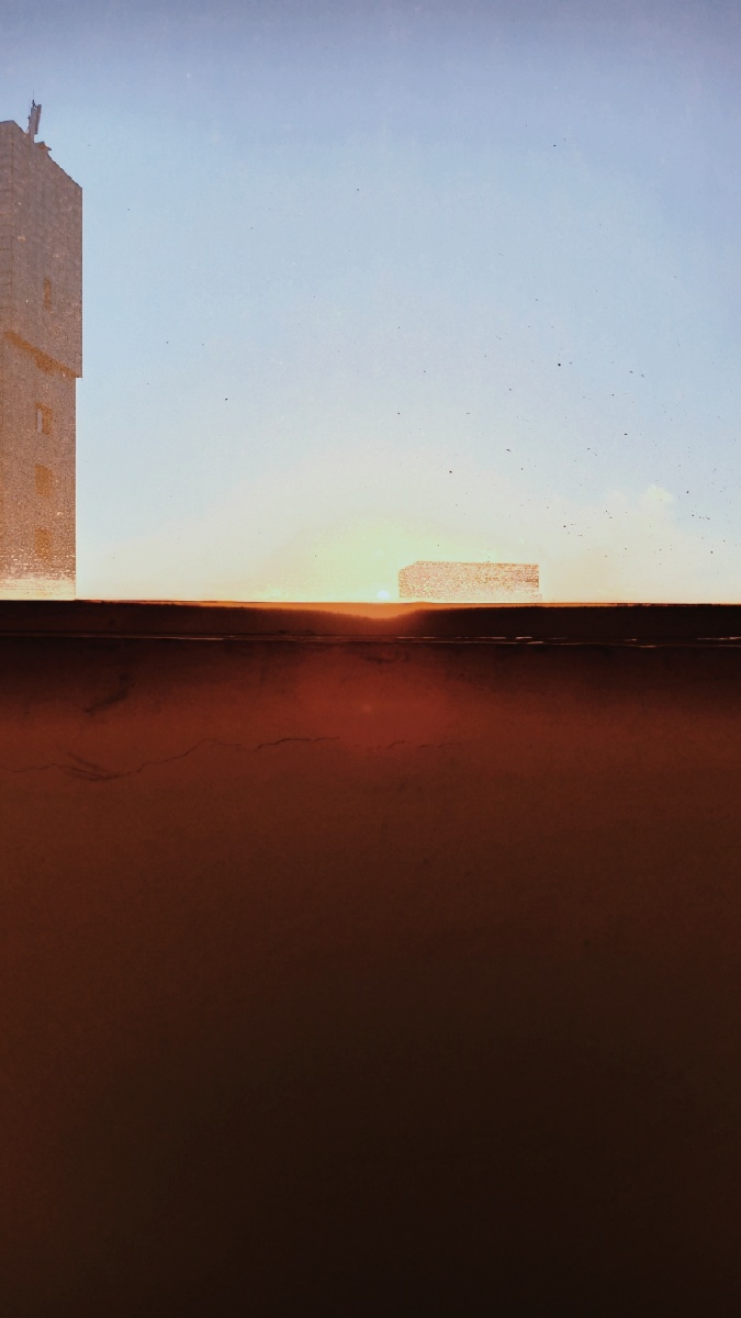 万物皆有裂痕,那是光来之处