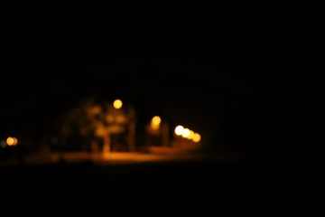 模糊的夜的前一张