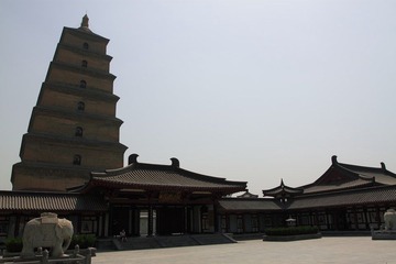 藏经阁看大雁塔