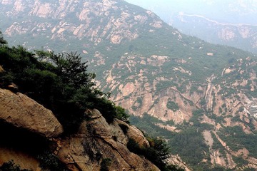 远山的长城