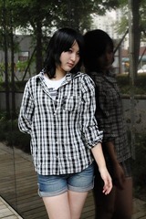 小妞腔腔