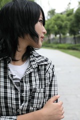 小妞腔腔