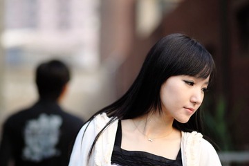 小妞雯雯