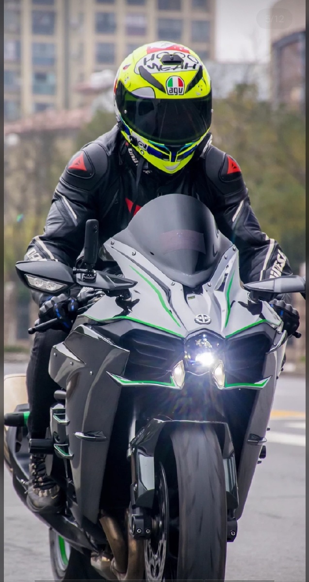 动感机车炫酷超跑