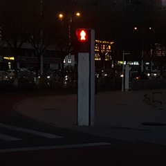 1763884