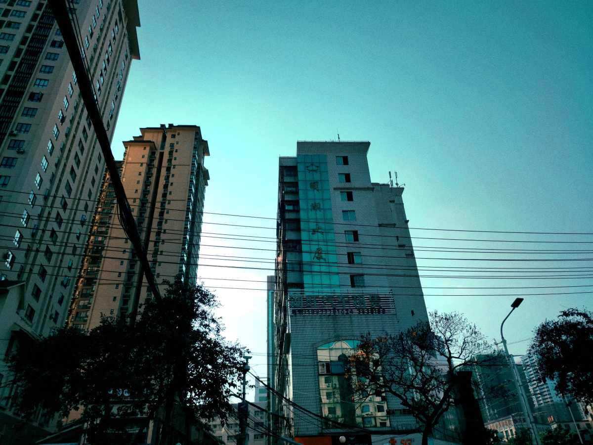 车扫南宁北湖路