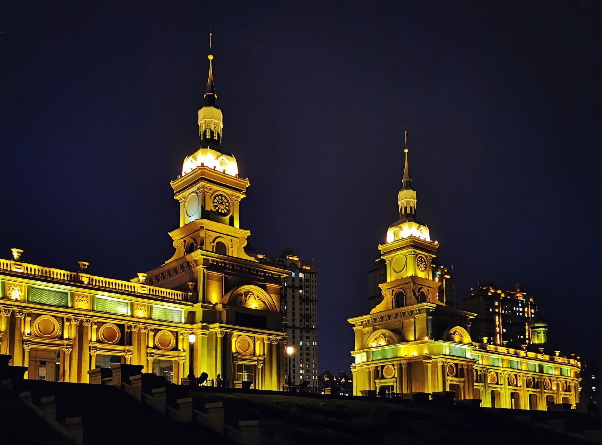 哈尔滨群力夜景