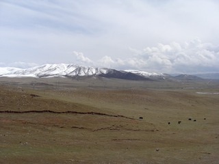107652