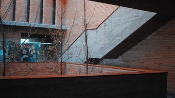 F3B89A04-5678-4B34-9124-E98CF5DB636D/L0/001