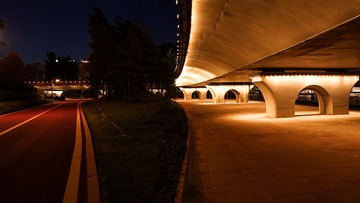 80AEE958-74EA-421B-A886-5D809BD8DC2E/L0/001